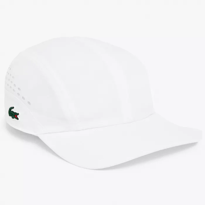 Casquette LACOSTE on court
